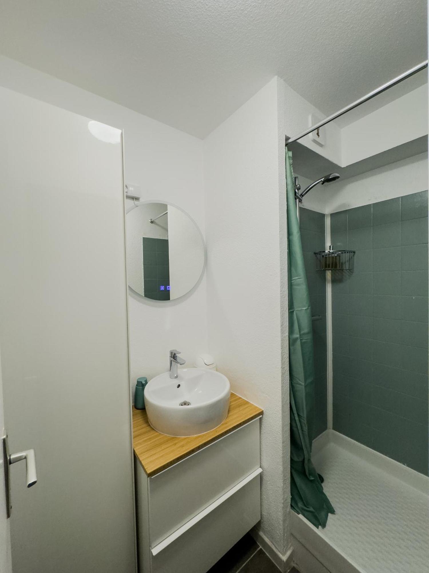 Appartement Le Vauban - 40M2 A Frontignan Plage - A 200M De La Plage - 15 Min De Sete Bagian luar foto